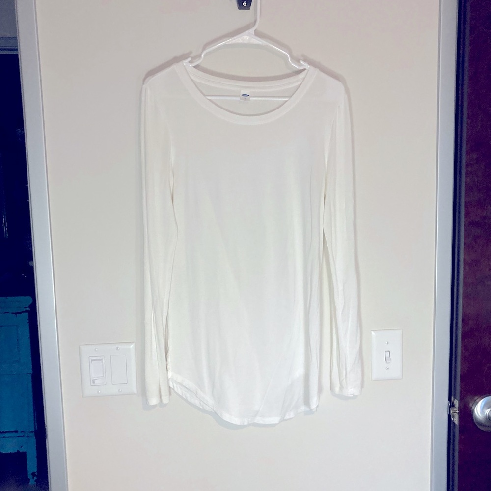 Long white t-shirt